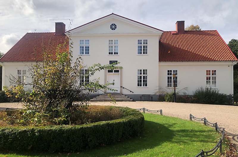 huvudbyggnaden hlmgården huvudbyggnaden hlmgården
